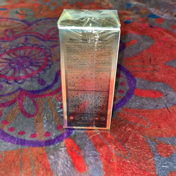 GLO24K NIB Rejuvenating 24k Eye Serum ✨Hyaluronic Acid & Vit. A,C,E 🇺🇸FLASHSALE - Picture 6 of 12